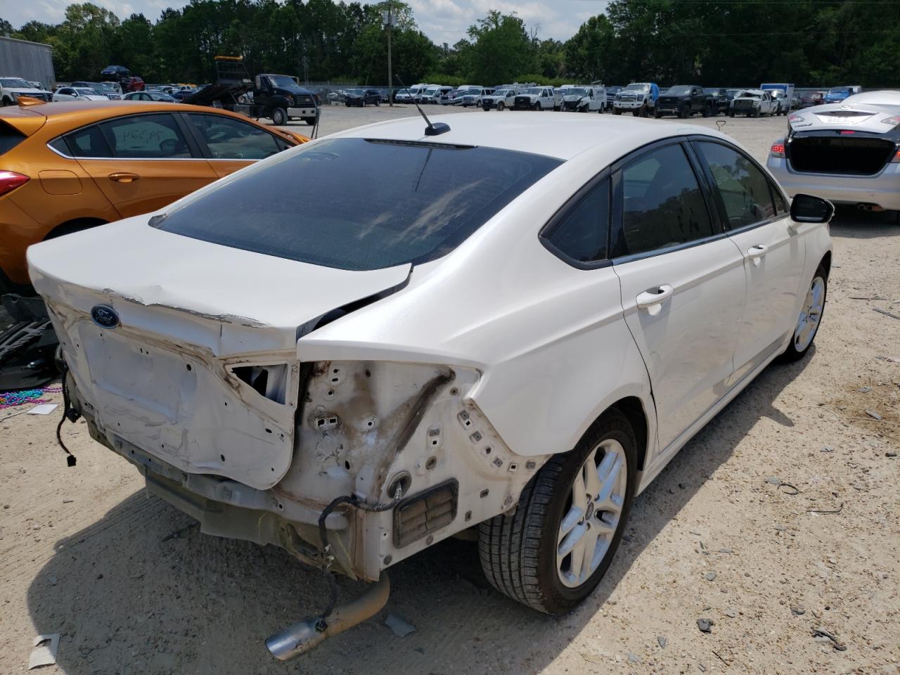 Photo 16 from auction – 2013 FORD FUSION SE with VIN 3FA6P0HR8DR252521