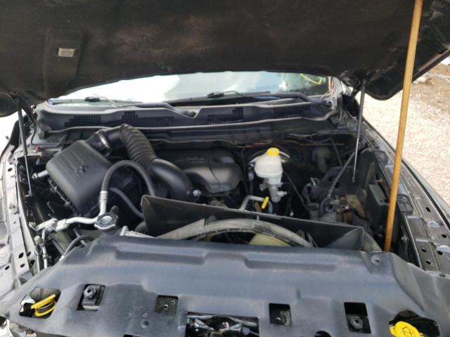 Photo 7 from auction – 2016 RAM 1500 SLT with VIN 3C6RR7LT2GG240465