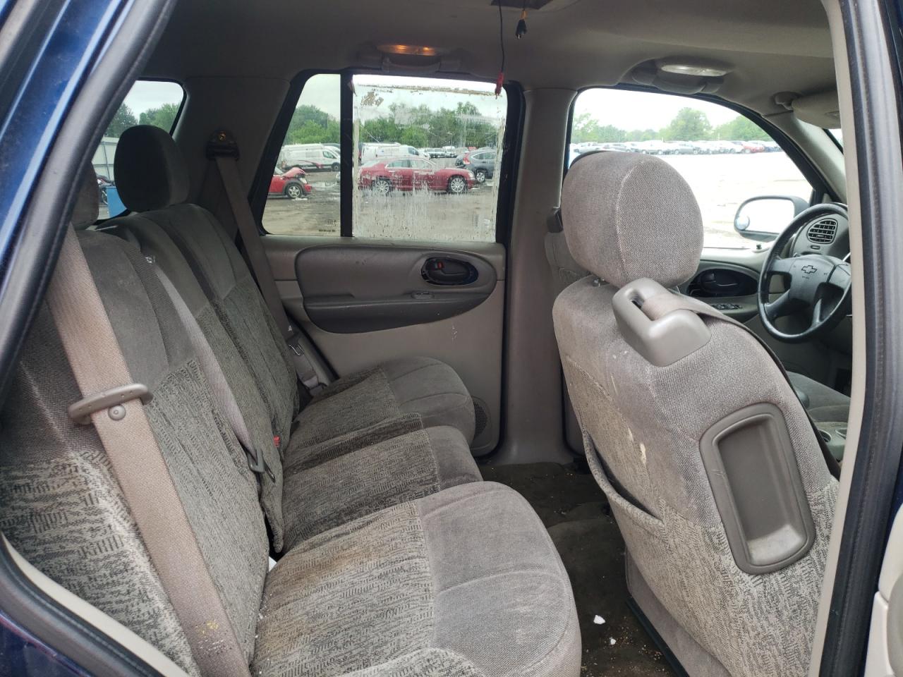 Photo 6 from auction – 2004 CHEVROLET TRAILBLAZE with VIN 1GNET16S546224483