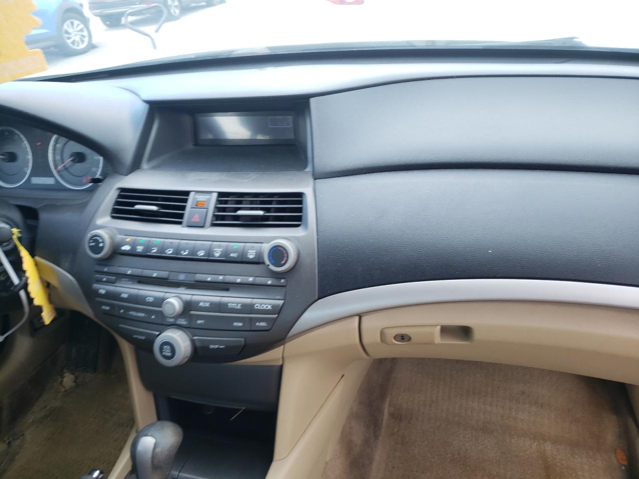 Photo 9 from auction – 2011 HONDA ACCORD LX with VIN 1HGCP2F39BA107987