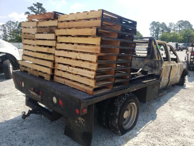 Photo 4 from auction – 2002 FORD F450 SUPER with VIN 1FDXW46F02EC63848
