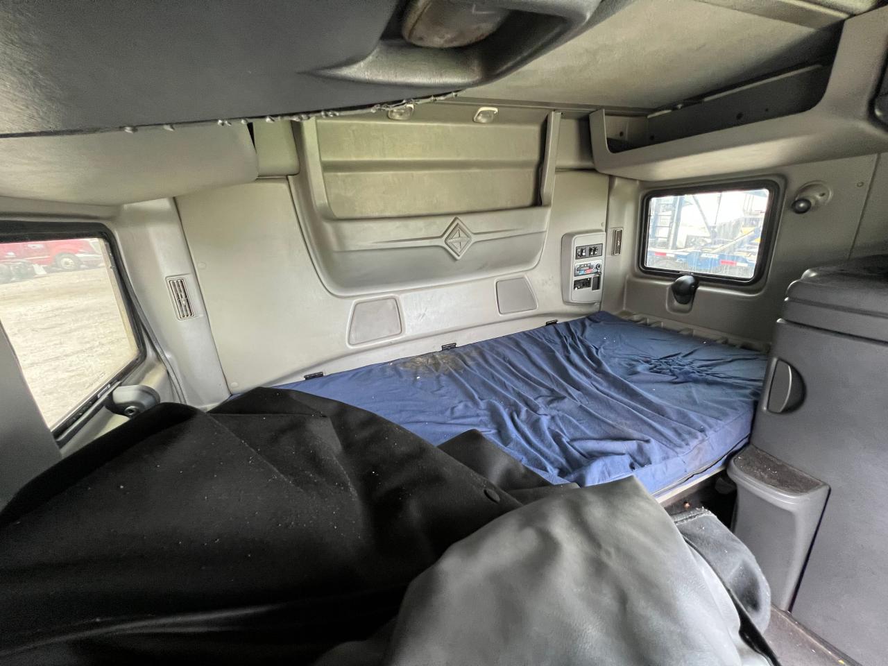 Photo 6 from auction – 2012 INTERNATIONAL PROSTAR with VIN 3HSDJSJR9CN582979
