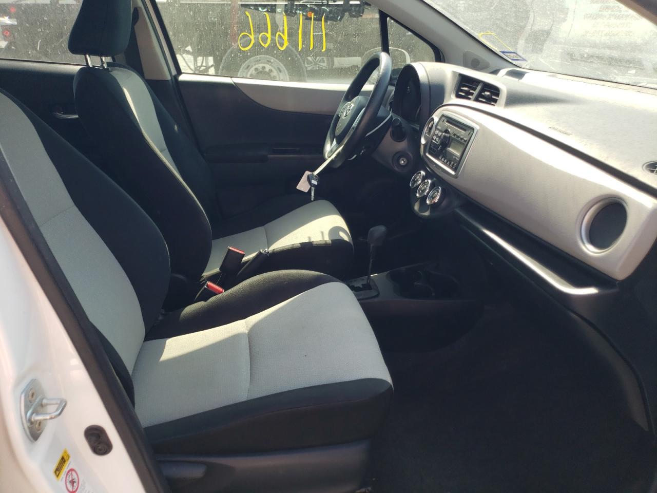 Photo 5 from auction – 2014 TOYOTA YARIS with VIN JTDKTUD30ED579583