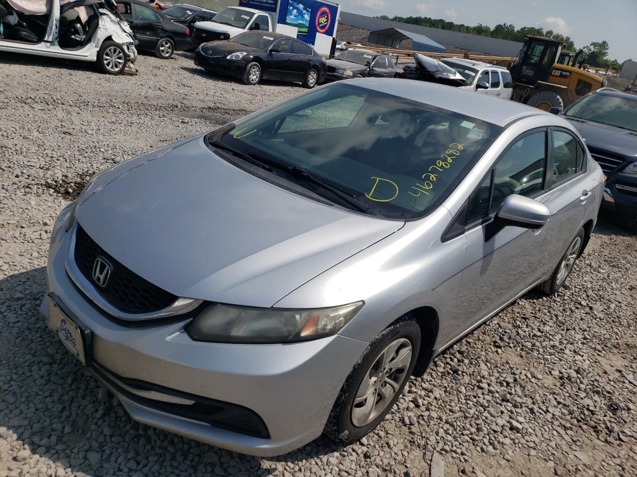 Photo 2 from auction – 2014 HONDA CIVIC LX with VIN 19XFB2F52EE053882