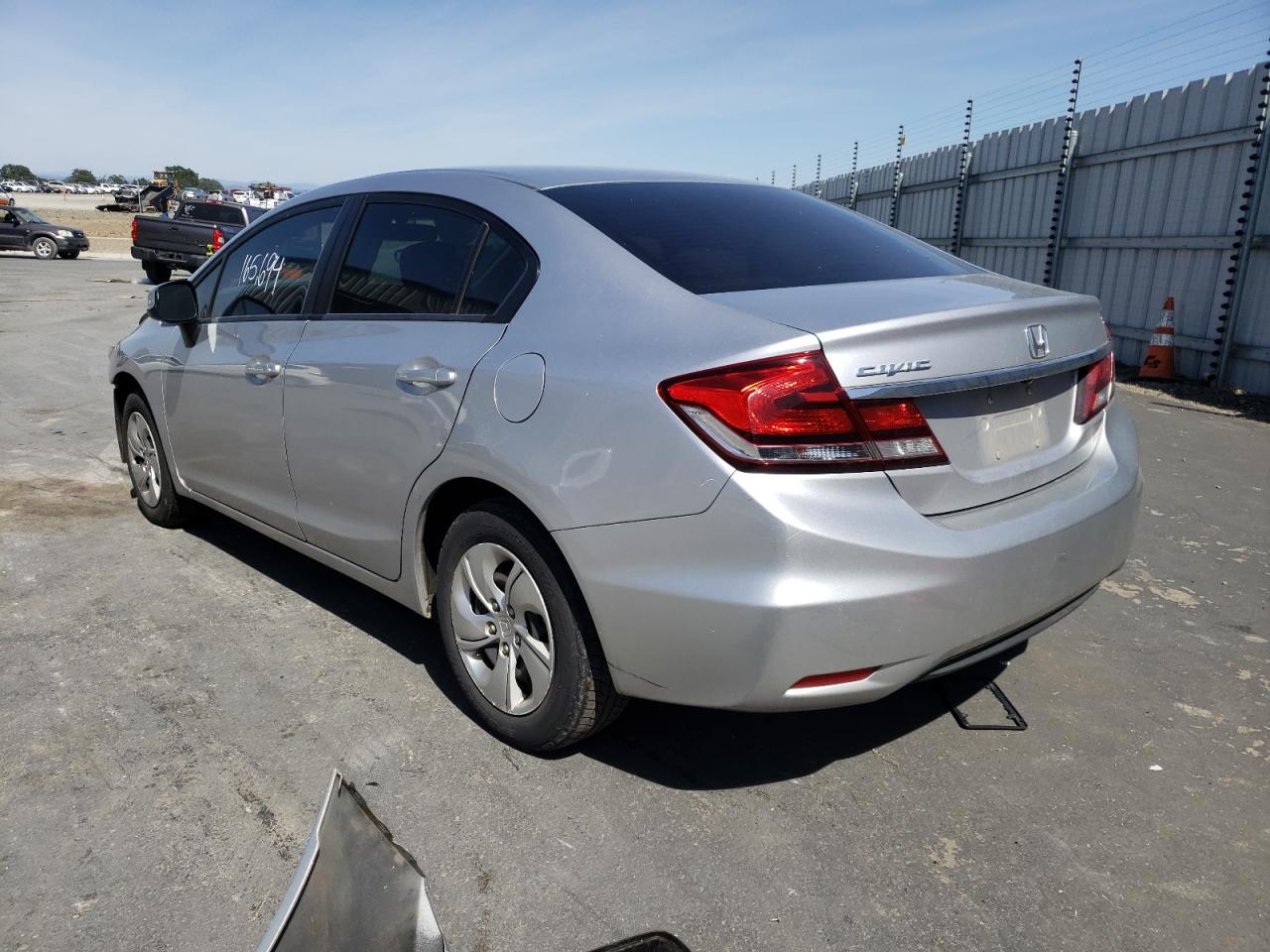 Photo 3 from auction – 2013 HONDA CIVIC LX with VIN 19XFB2F55DE286914