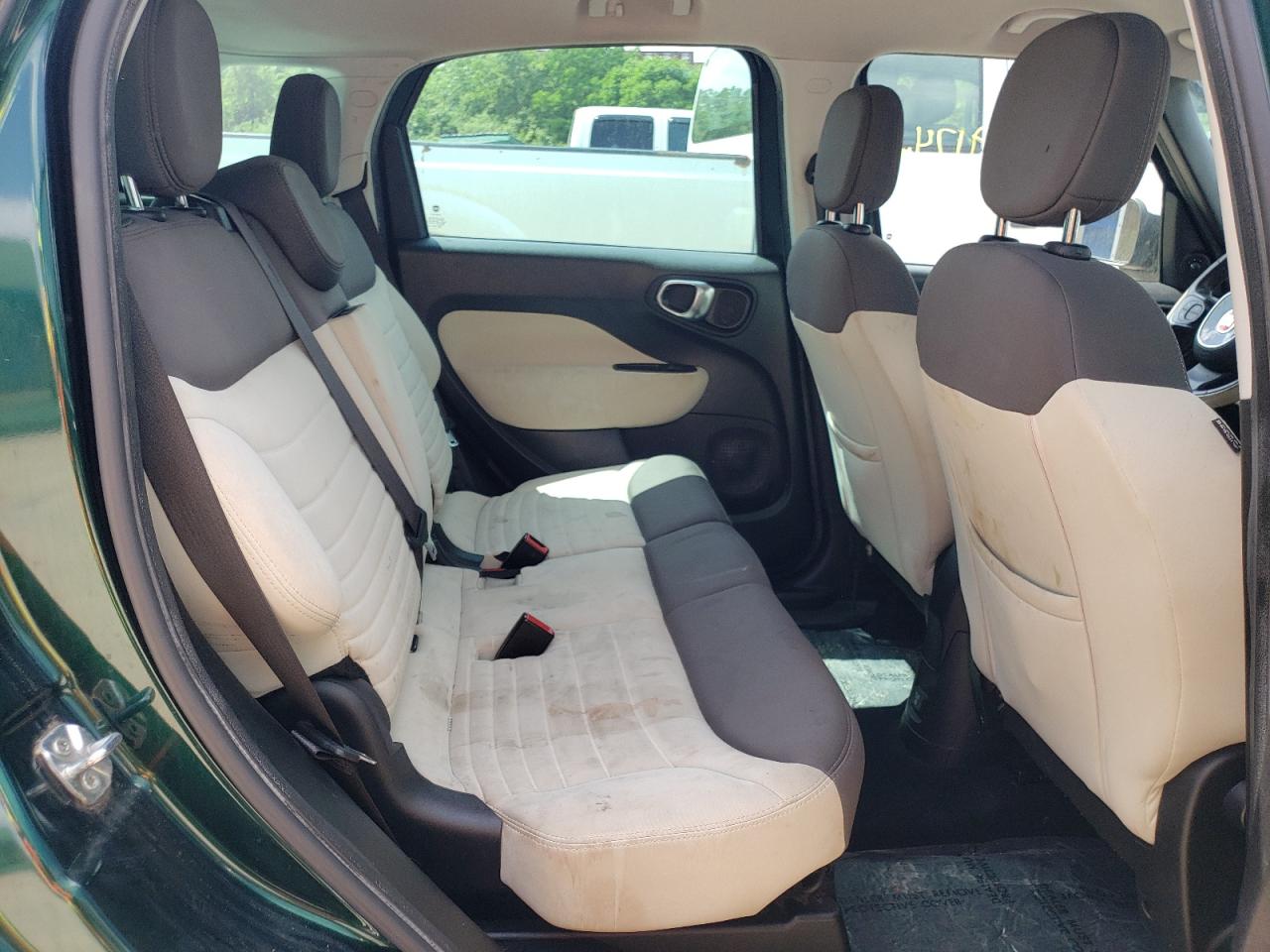 Photo 6 from auction – 2014 FIAT 500L EASY with VIN ZFBCFABH3EZ001959