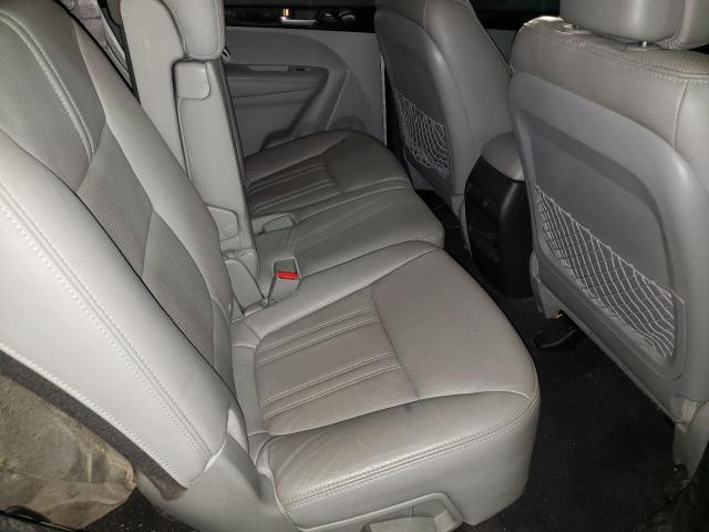 Photo 6 from auction – 2014 KIA SORENTO LX with VIN 5XYKTDA64EG516776