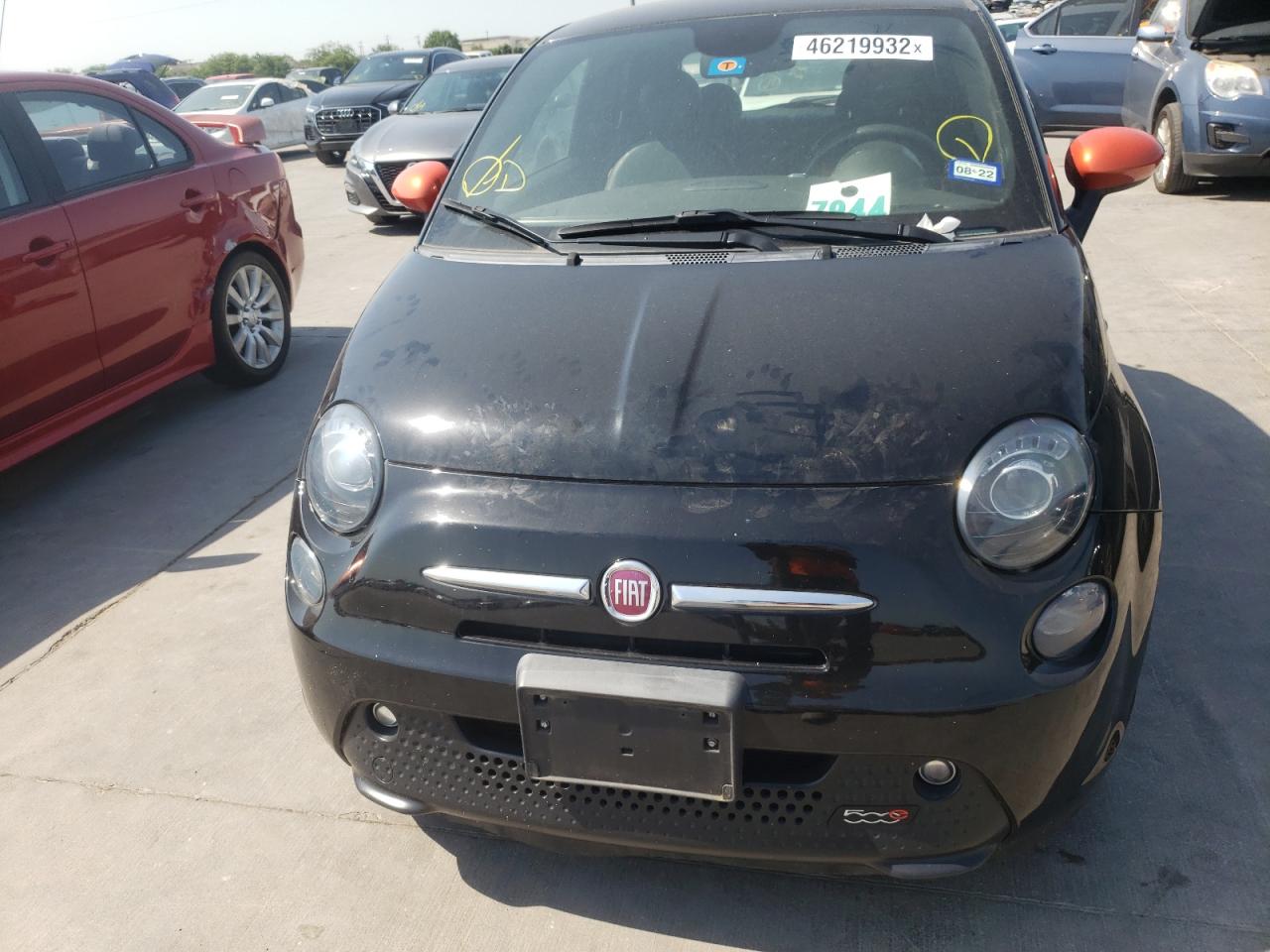 Photo 9 from auction – 2015 FIAT 500 ELECTR with VIN 3C3CFFGE1FT594131