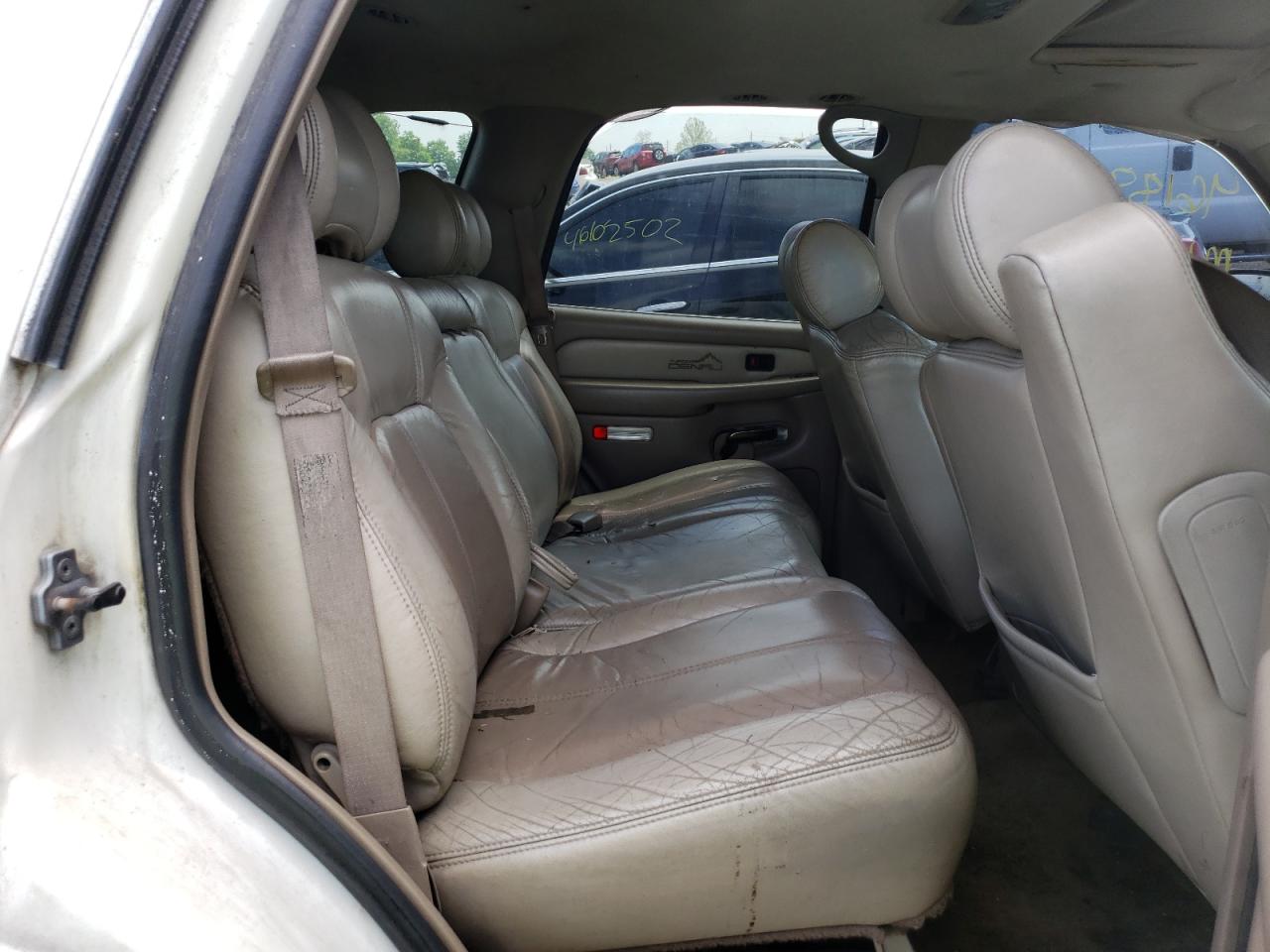 Photo 6 from auction – 2001 GMC DENALI with VIN 1GKEK63U91J204961