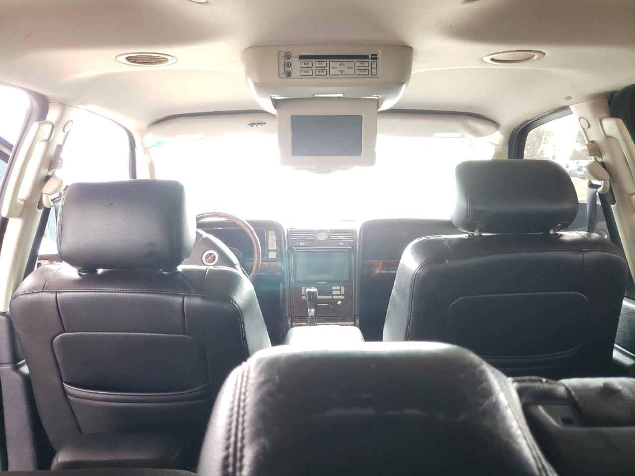 Photo 9 from auction – 2003 LINCOLN NAVIGATOR with VIN 5LMFU27R33LJ23642