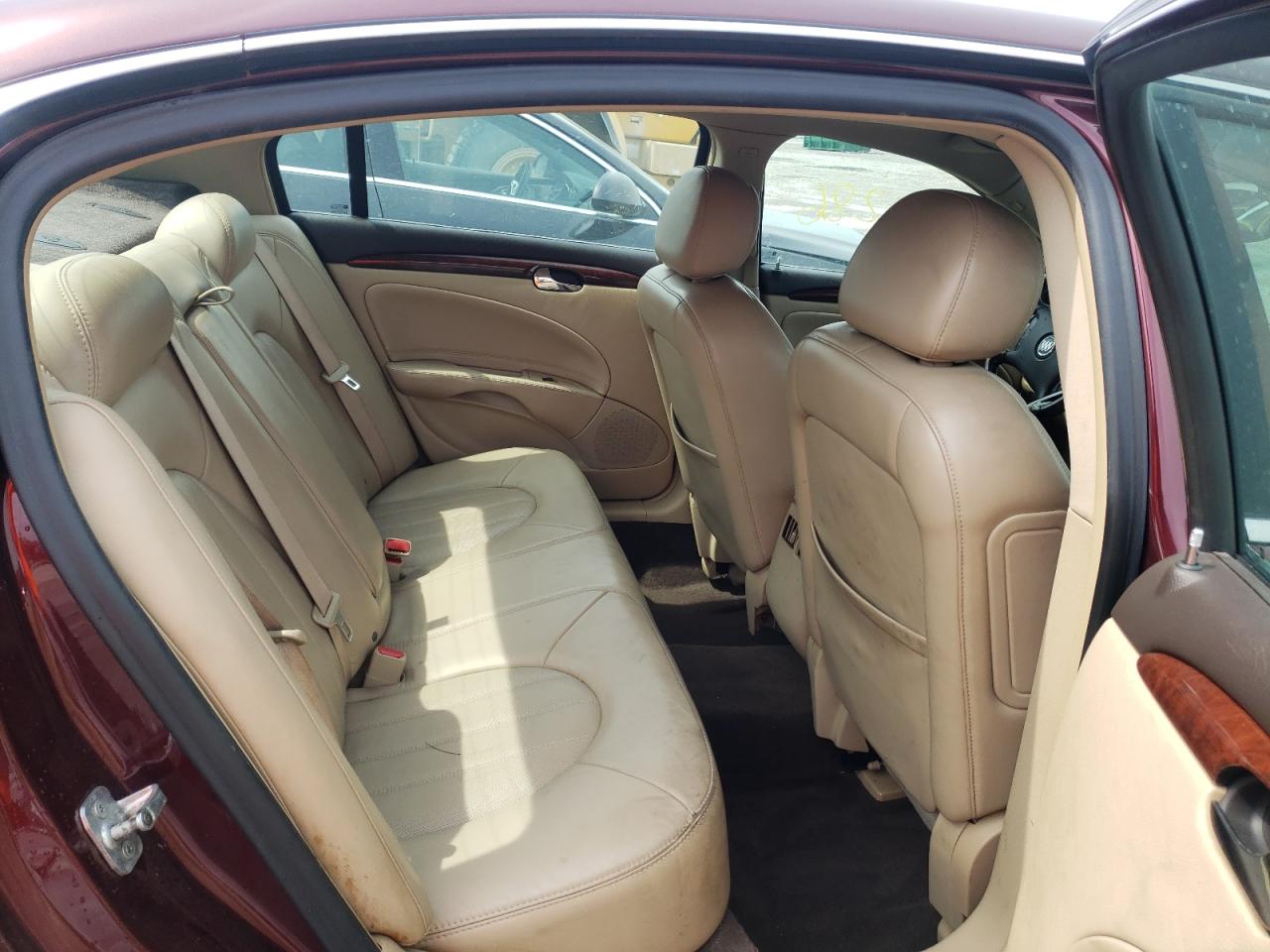Photo 6 from auction – 2007 BUICK LUCERNE CX with VIN 1G4HD57257U139356