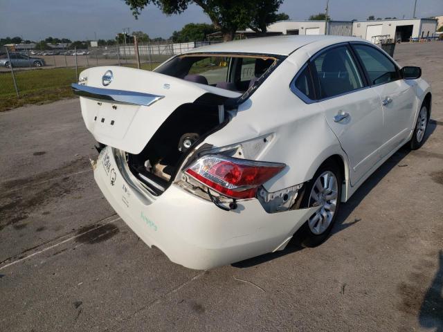Photo 4 from auction – 2015 NISSAN ALTIMA 2.5 with VIN 1N4AL3AP3FN878435
