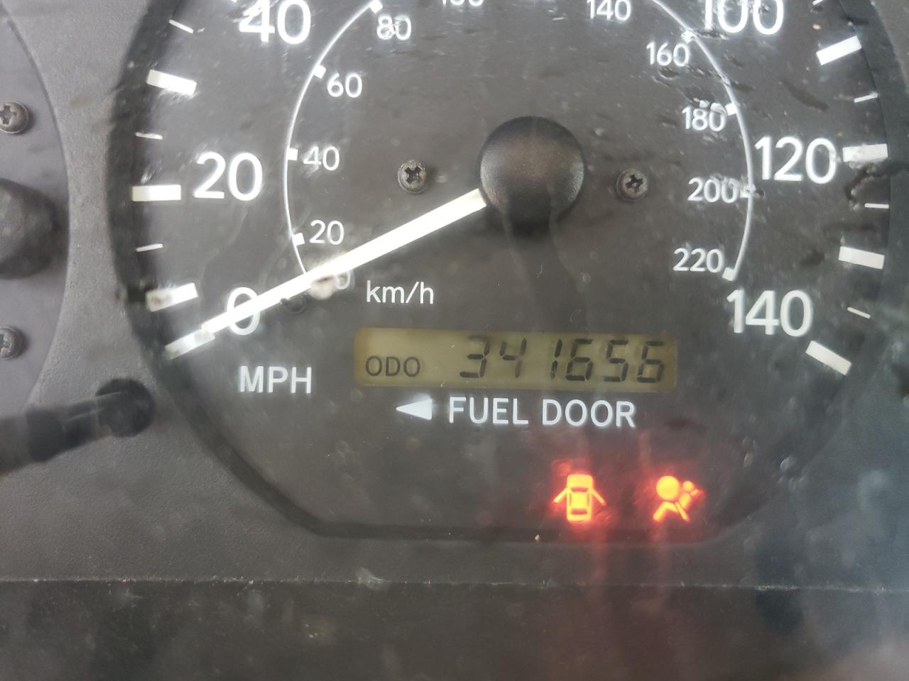 Photo 8 from auction – 2000 TOYOTA CAMRY CE with VIN JT2BG22K9Y0519065
