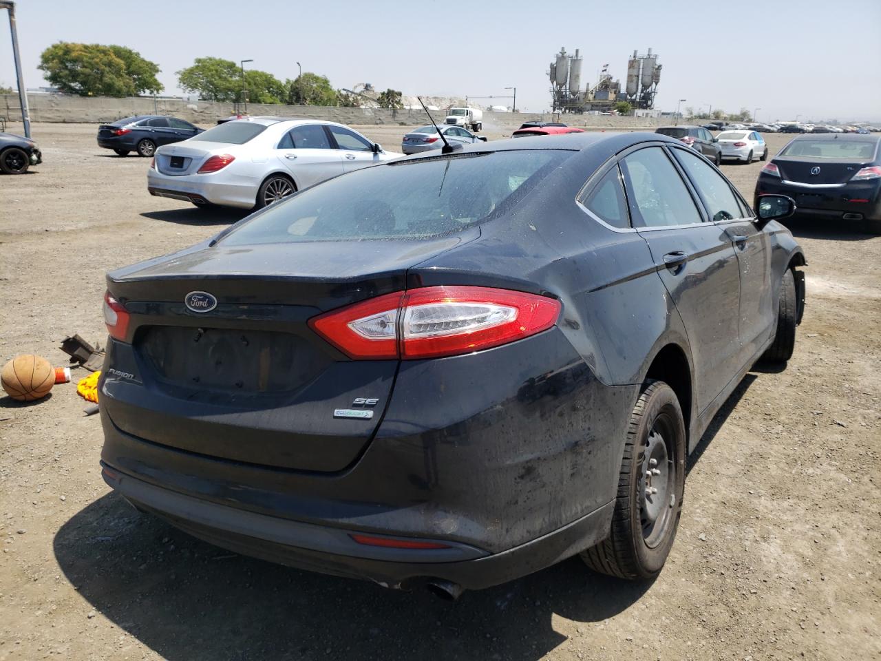 Photo 4 from auction – 2014 FORD FUSION SE with VIN 3FA6P0HD9ER177429