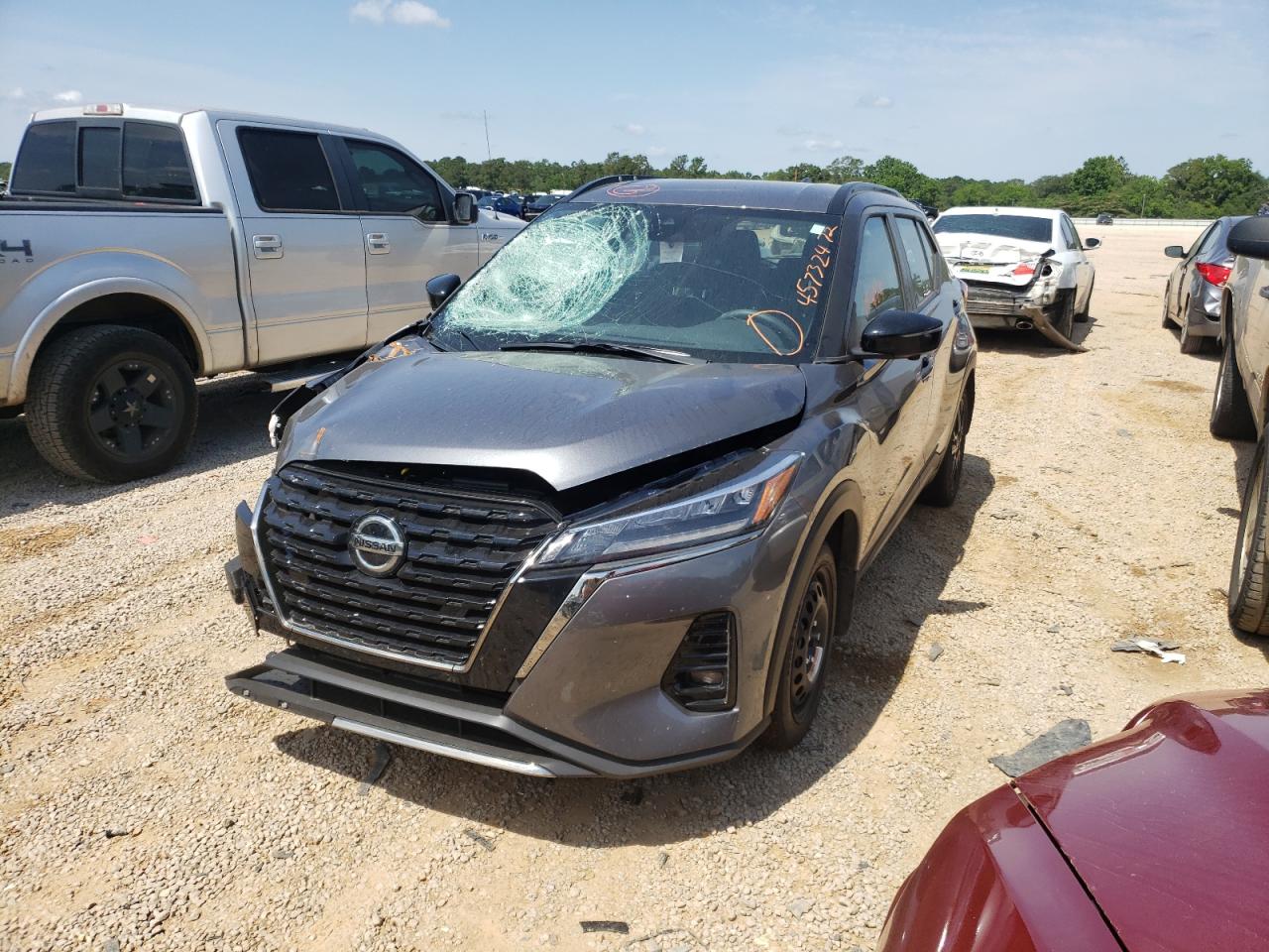 Photo 2 from auction – 2021 NISSAN KICKS SR with VIN 3N1CP5DV0ML563525