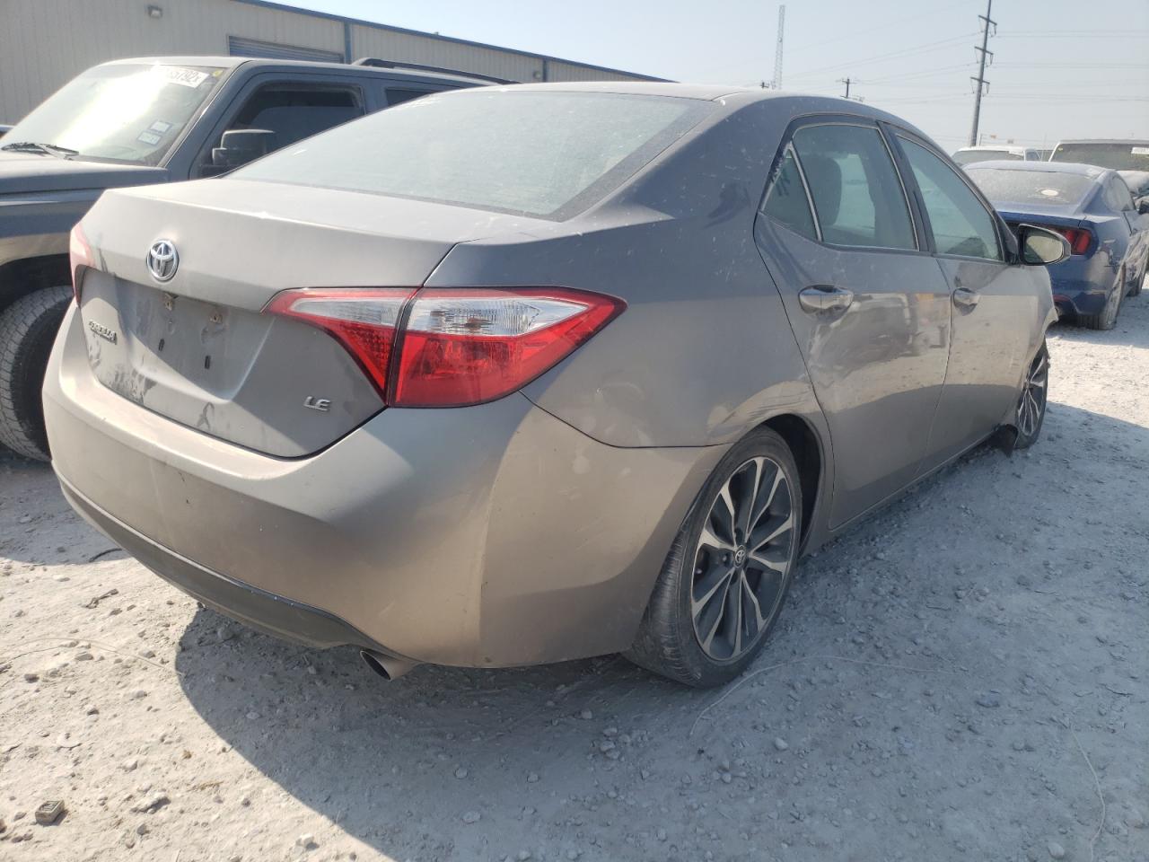 Photo 4 from auction – 2015 TOYOTA COROLLA L with VIN 5YFBURHEXFP212078