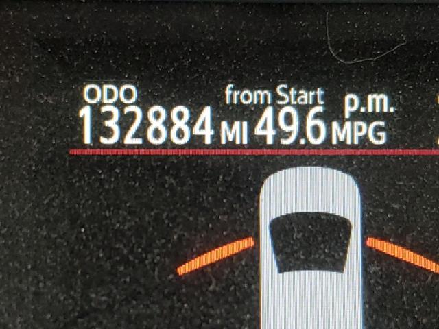 Photo 8 from auction – 2012 TOYOTA PRIUS with VIN JTDKDTB30C1527914
