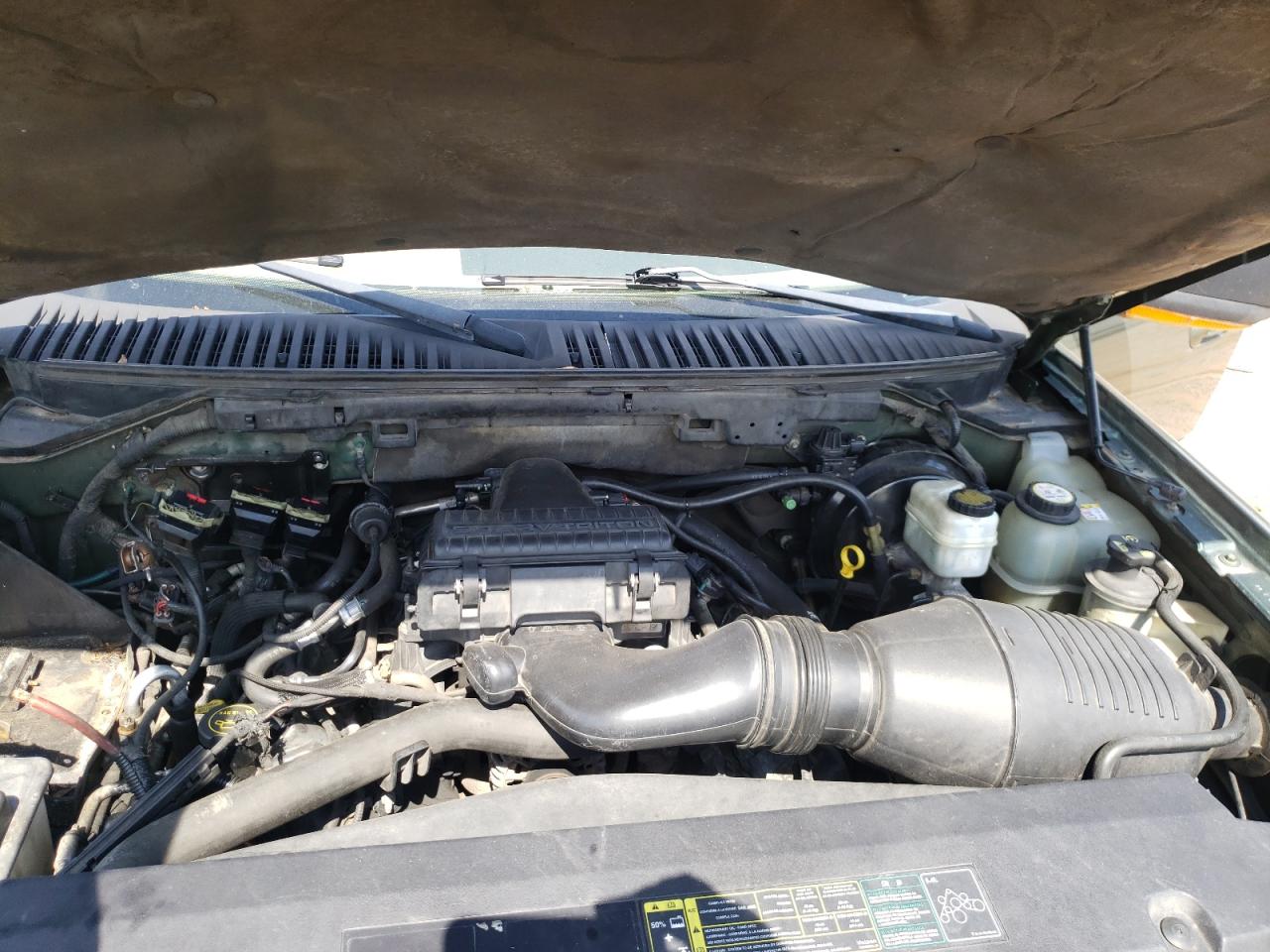 Photo 7 from auction – 2005 FORD EXPEDITION with VIN 1FMPU17505LA67225