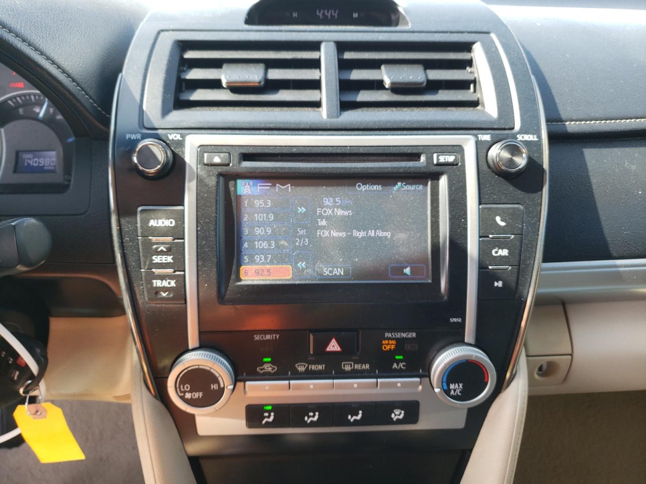 Photo 9 from auction – 2012 TOYOTA CAMRY BASE with VIN 4T1BF1FK4CU629419