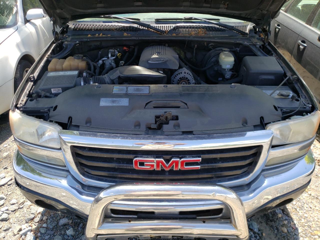 Photo 7 from auction – 2005 GMC NEW SIERRA with VIN 2GTEK13T551196234