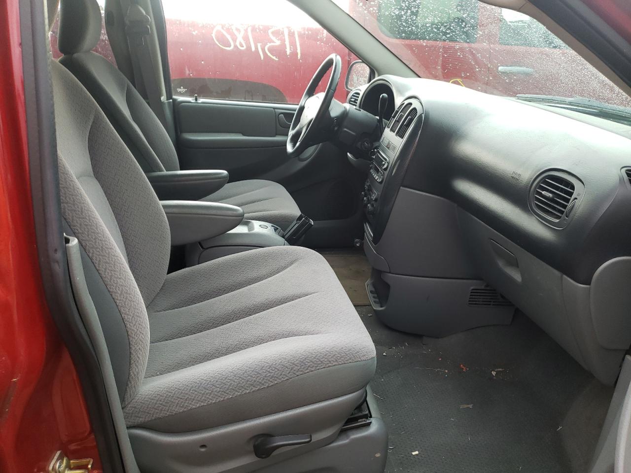 Photo 5 from auction – 2007 DODGE GRAND CARA with VIN 2D4GP44L37R101977