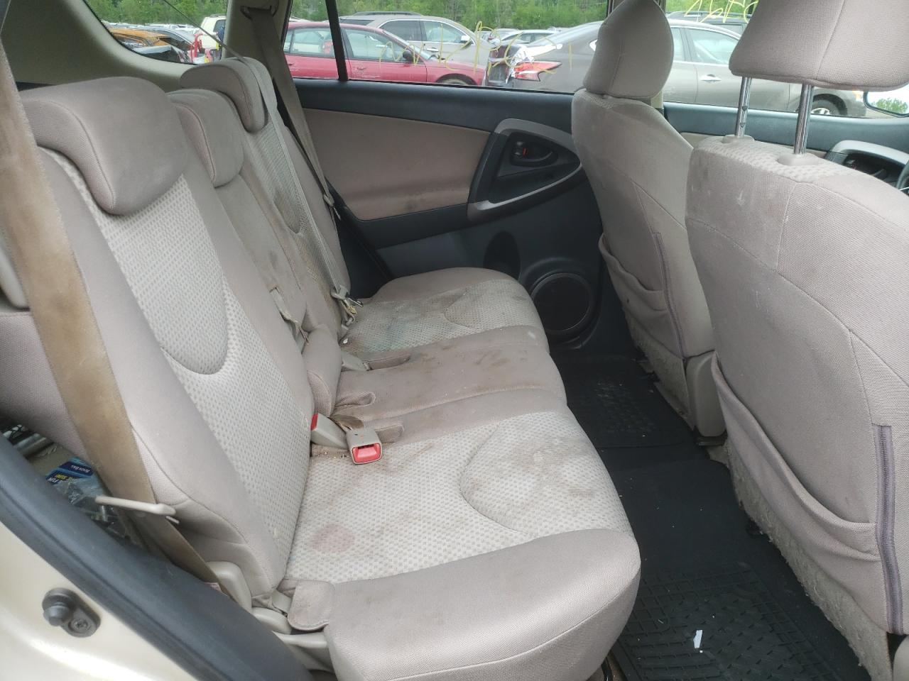Photo 6 from auction – 2007 TOYOTA RAV4 with VIN JTMBD33V375117610