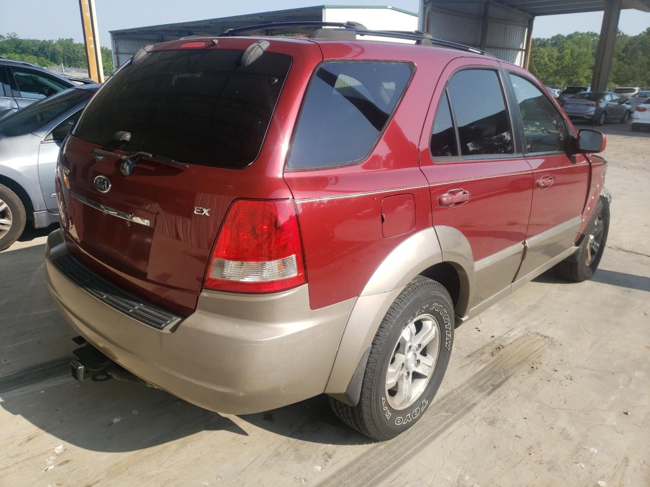 Photo 4 from auction – 2006 KIA SORENTO EX with VIN KNDJC733865502910