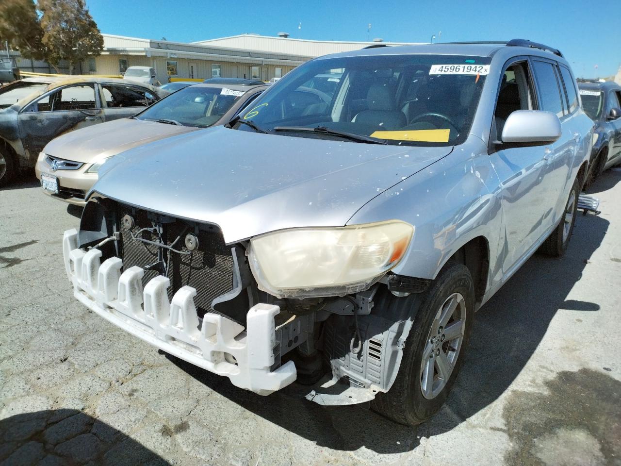 Photo 2 from auction – 2009 TOYOTA HIGHLANDER with VIN JTEDA41AX92002977