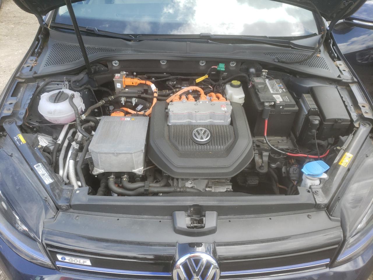 Photo 7 from auction – 2015 VOLKSWAGEN E-GOLF SEL with VIN WVWPP7AU0FW911830