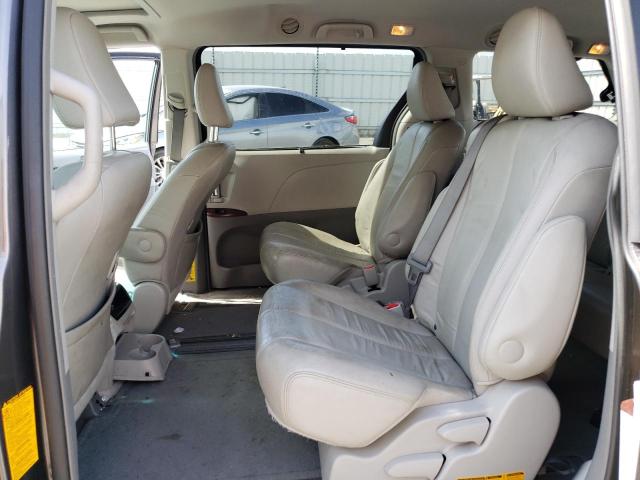 Photo 6 from auction – 2013 TOYOTA SIENNA XLE with VIN 5TDYK3DC4DS328818