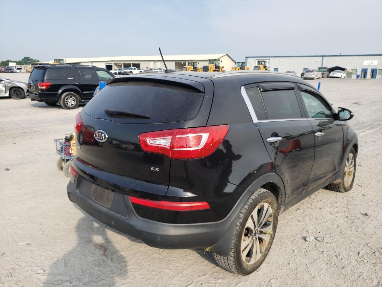 Photo 4 from auction – 2011 KIA SPORTAGE E with VIN KNDPC3A24B7159802