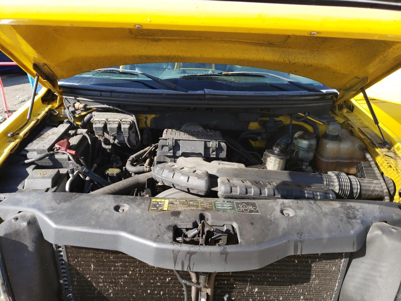 Photo 7 from auction – 2004 FORD F150 with VIN 1FTPX045X4KC90578