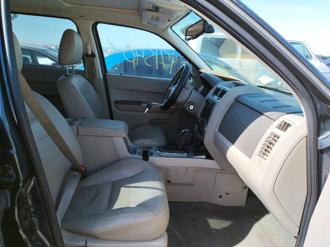 Photo 5 from auction – 2008 FORD ESCAPE HEV with VIN 1FMCU59H68KB84315