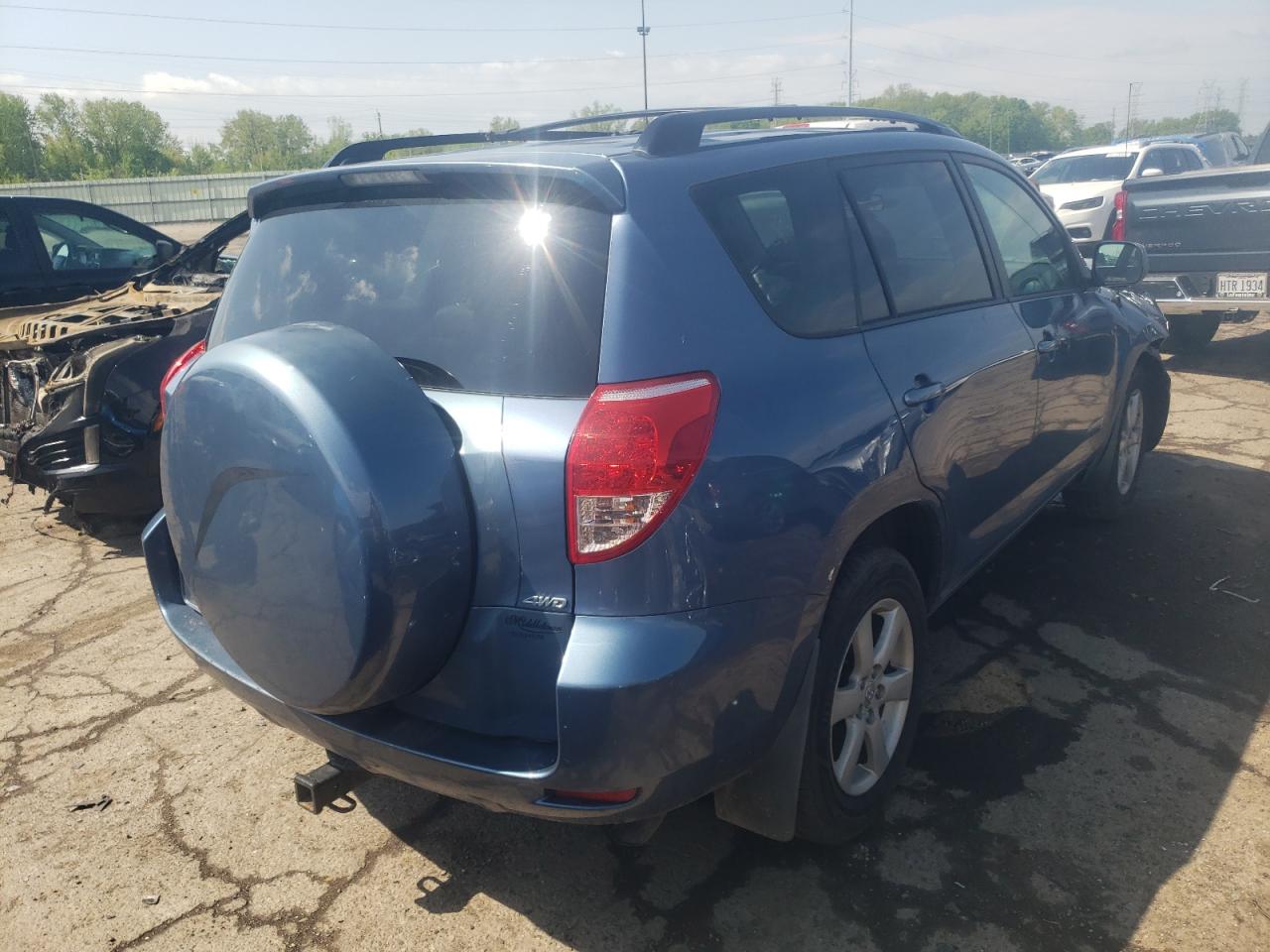Photo 4 from auction – 2008 TOYOTA RAV4 LIMIT with VIN JTMBD31V685212490