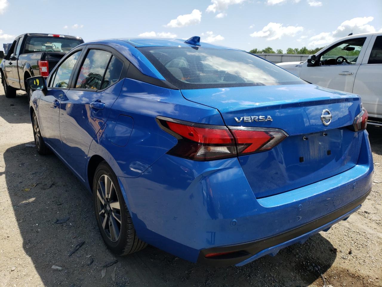 Photo 3 from auction – 2021 NISSAN VERSA SV with VIN 3N1CN8EVXML888575