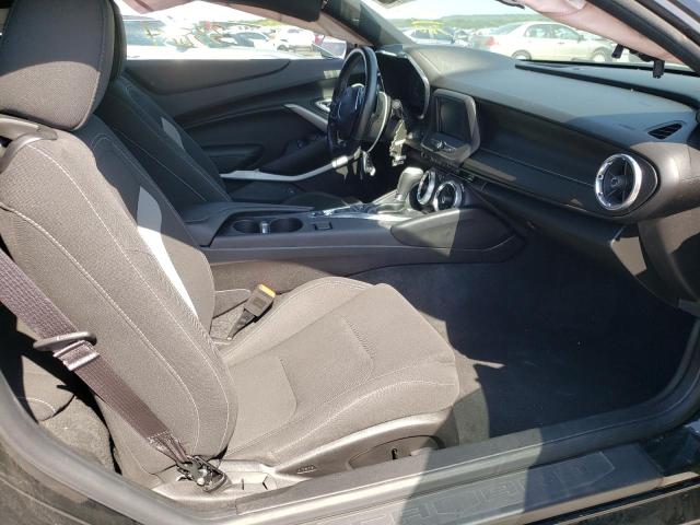 Photo 5 from auction – 2017 CHEVROLET CAMARO LT with VIN 1G1FB1RX8H0181198