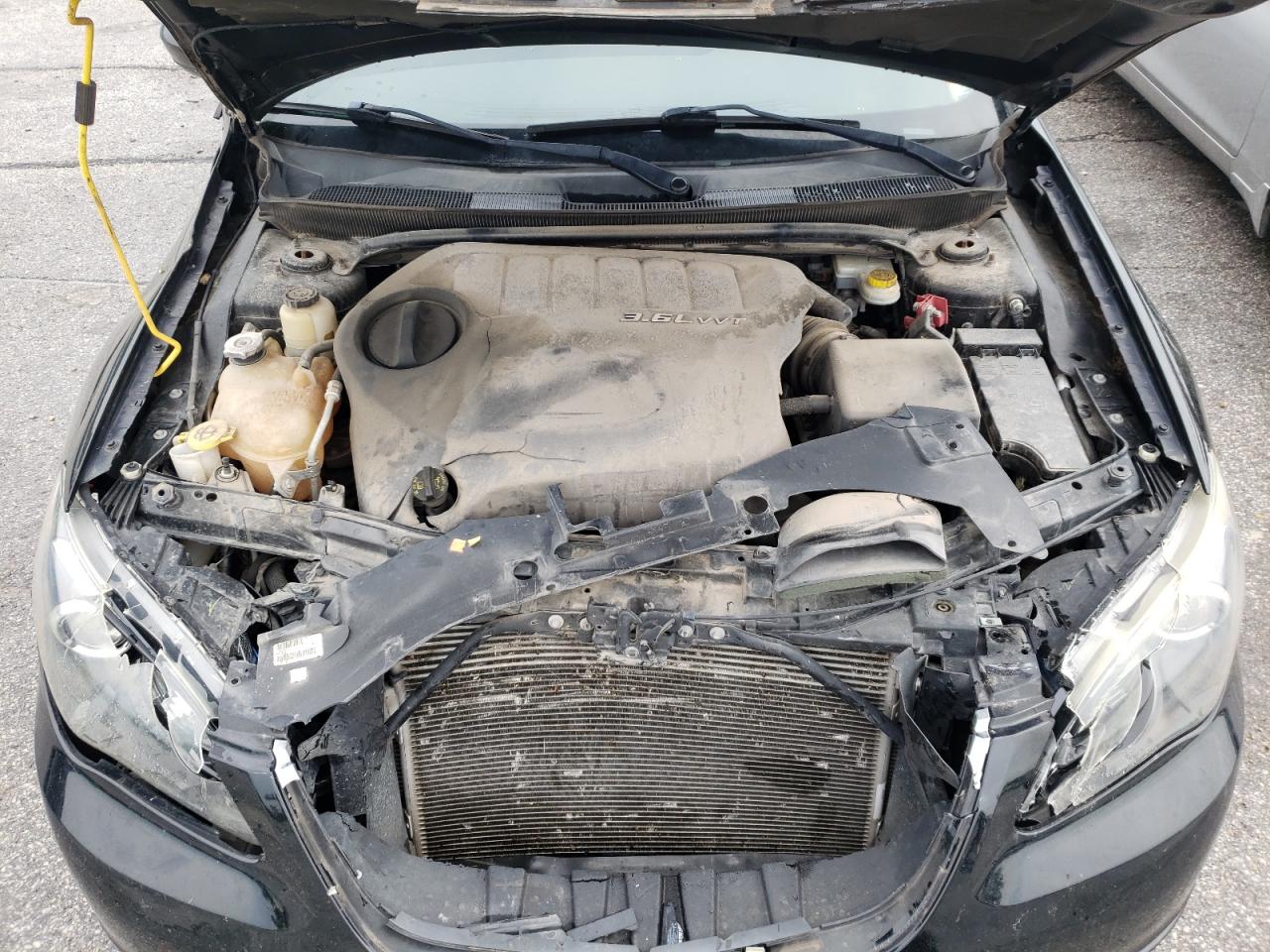 Photo 7 from auction – 2011 CHRYSLER 200 S with VIN 1C3BC8EG4BN599919