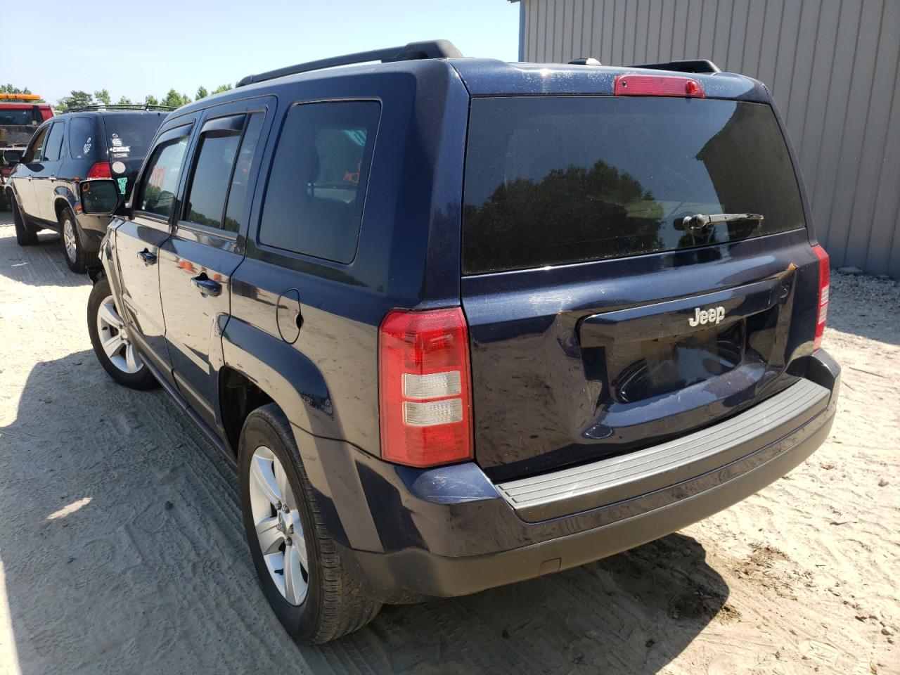 Photo 3 from auction – 2015 JEEP PATRIOT SP with VIN 1C4NJPBB3FD241143