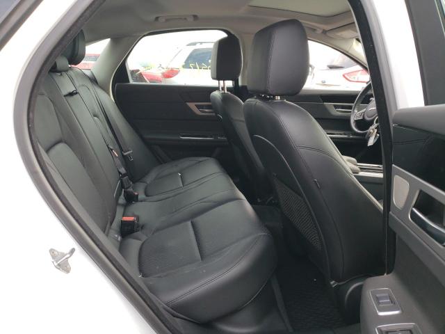 Photo 6 from auction – 2016 JAGUAR XF PRESTIG with VIN SAJBK4BV8GCY21960