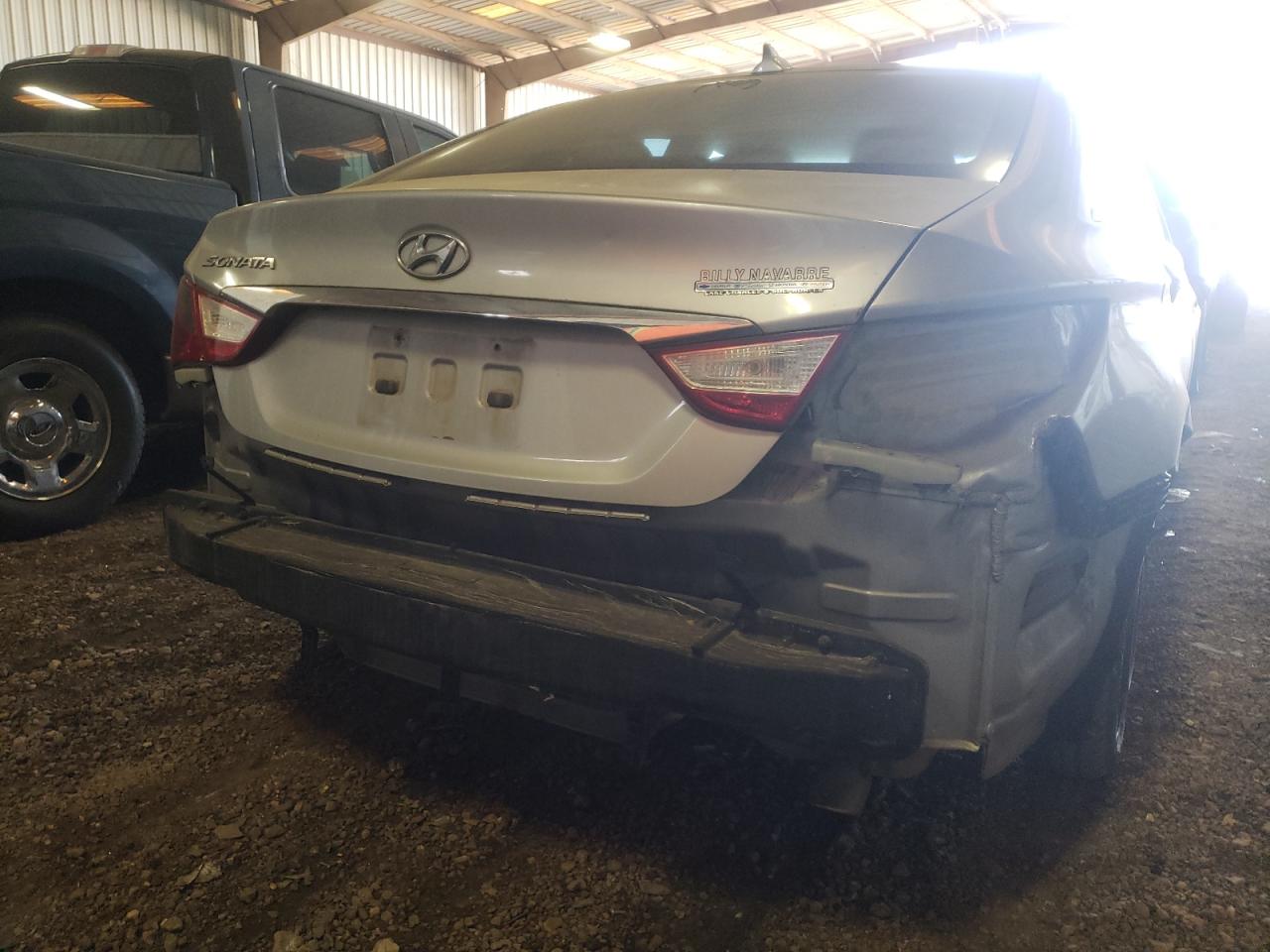 Photo 9 from auction – 2012 HYUNDAI SONATA GLS with VIN 5NPEB4AC0CH319230