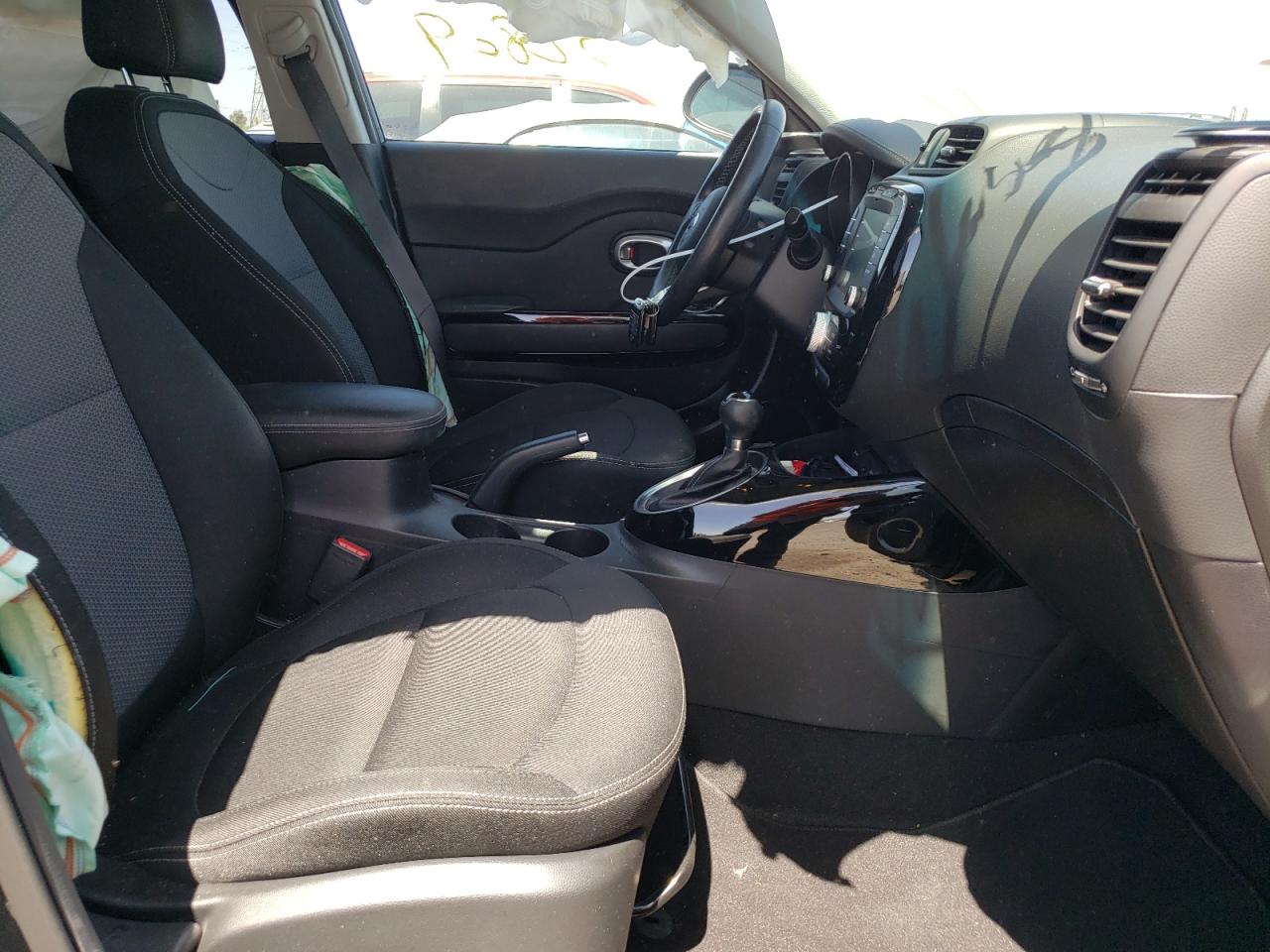 Photo 5 from auction – 2019 KIA SOUL + with VIN KNDJP3A52K7025391