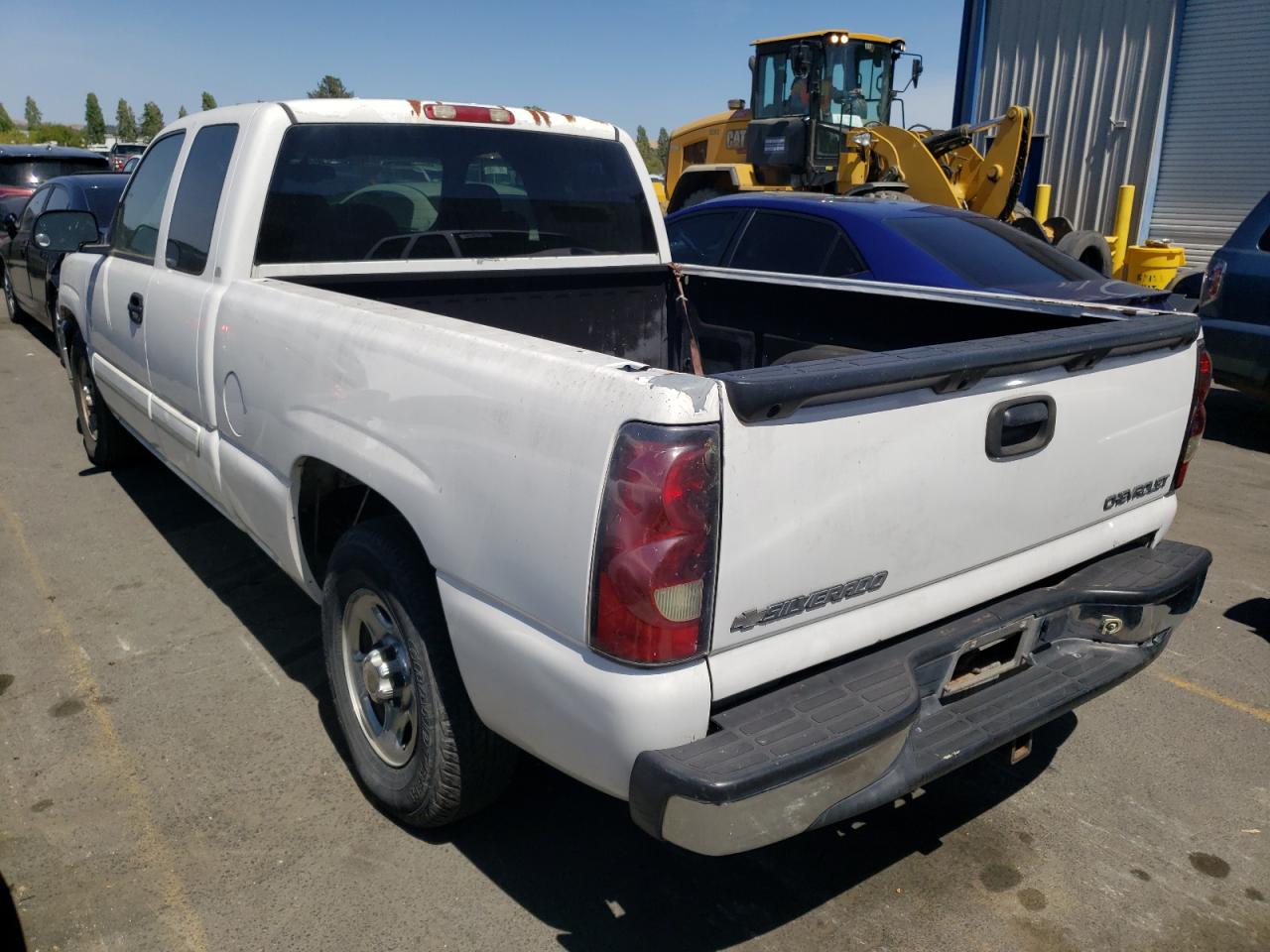 Photo 3 from auction – 2004 CHEVROLET SILVERADO with VIN 2GCEC19V241210918