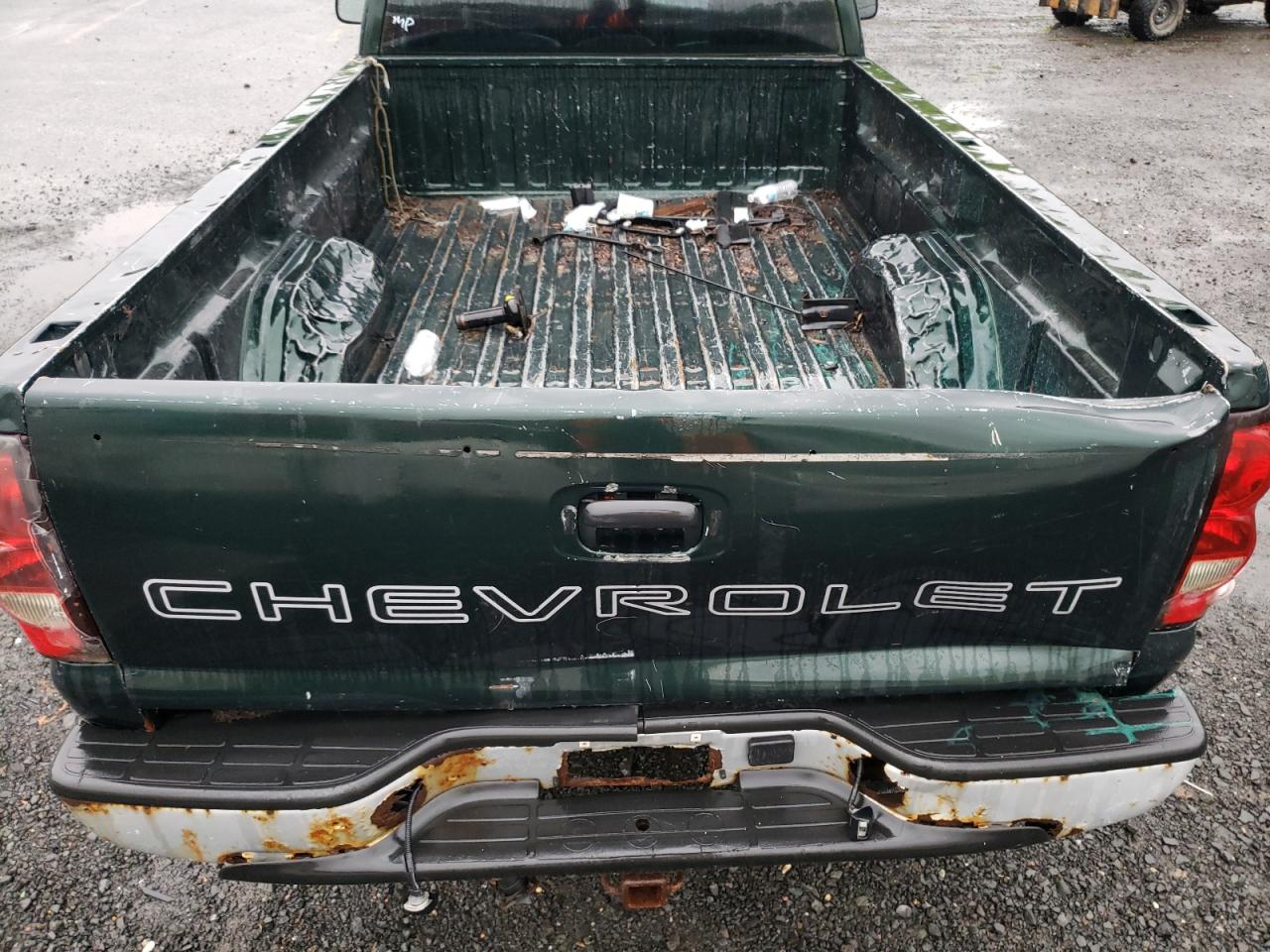 Photo 6 from auction – 2005 CHEVROLET SILVERADO with VIN 1GCEK14V35E213286