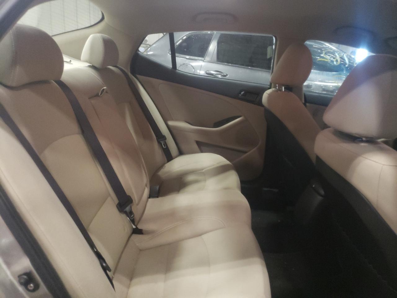 Photo 6 from auction – 2013 KIA OPTIMA LX with VIN KNAGM4A70D5360073