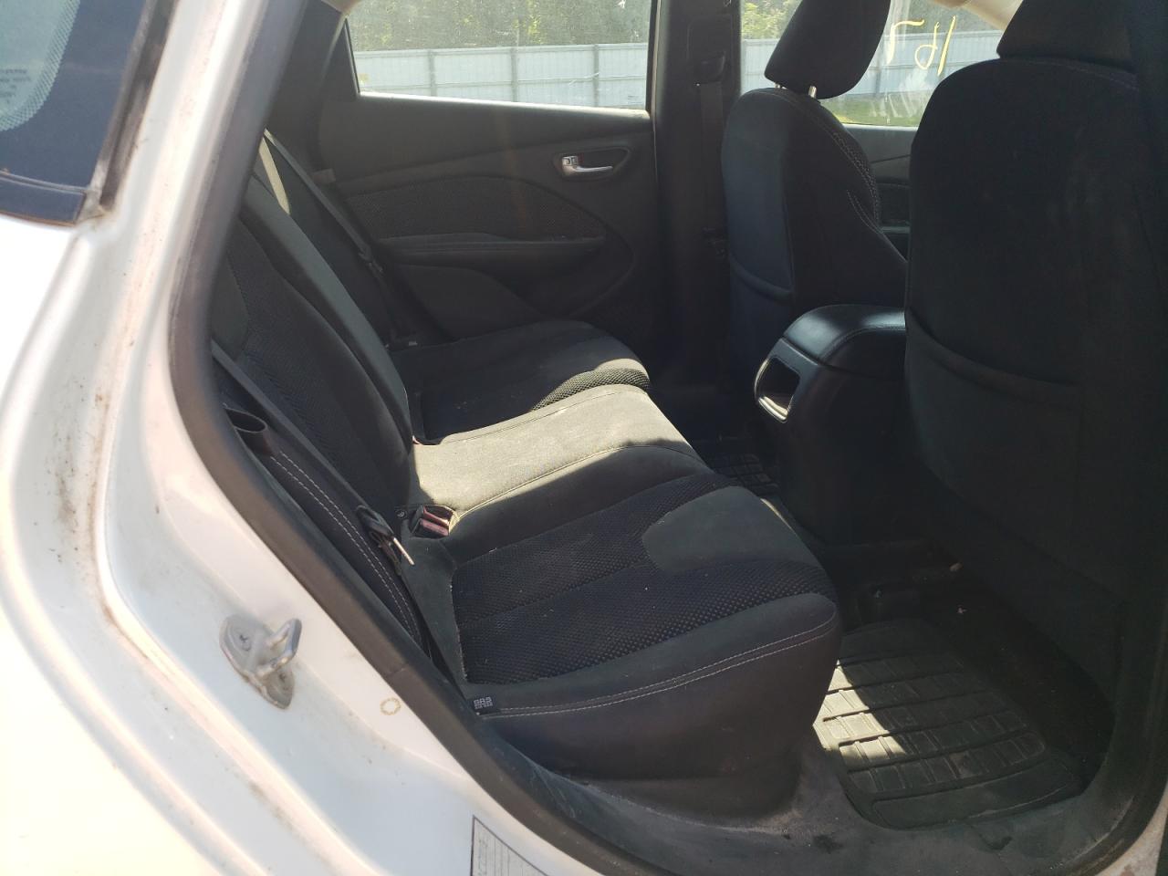 Photo 6 from auction – 2014 DODGE DART SXT with VIN 1C3CDFBA9ED779817