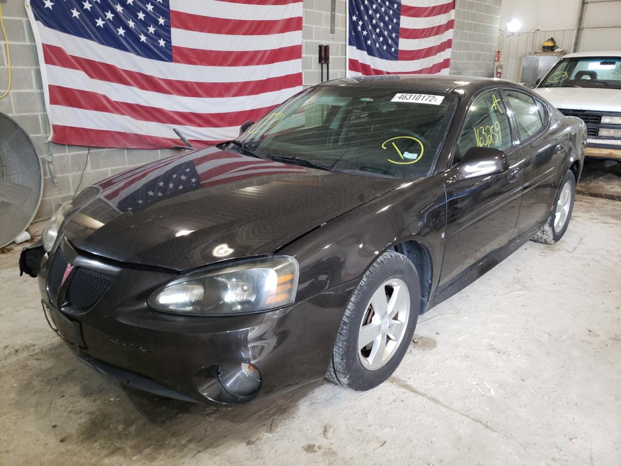Photo 2 from auction – 2008 PONTIAC GRAND PRIX with VIN 2G2WP552381111076