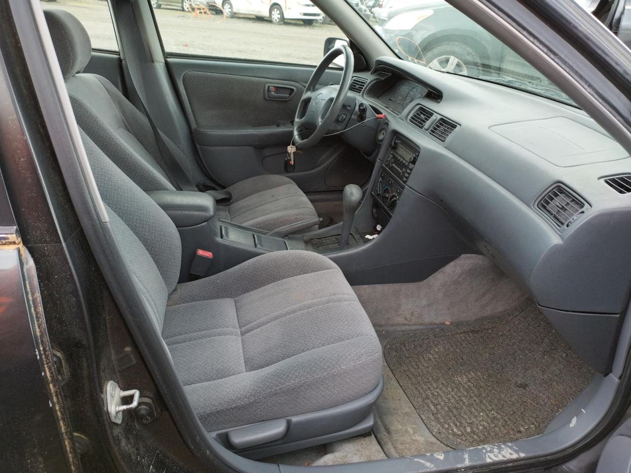 Photo 5 from auction – 2000 TOYOTA CAMRY CE with VIN JT2BF22K3Y0246773