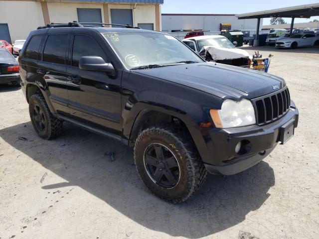 JEEP GRAND CHER 2005 with VIN 1J4HR58265C697864 - Photo from auction