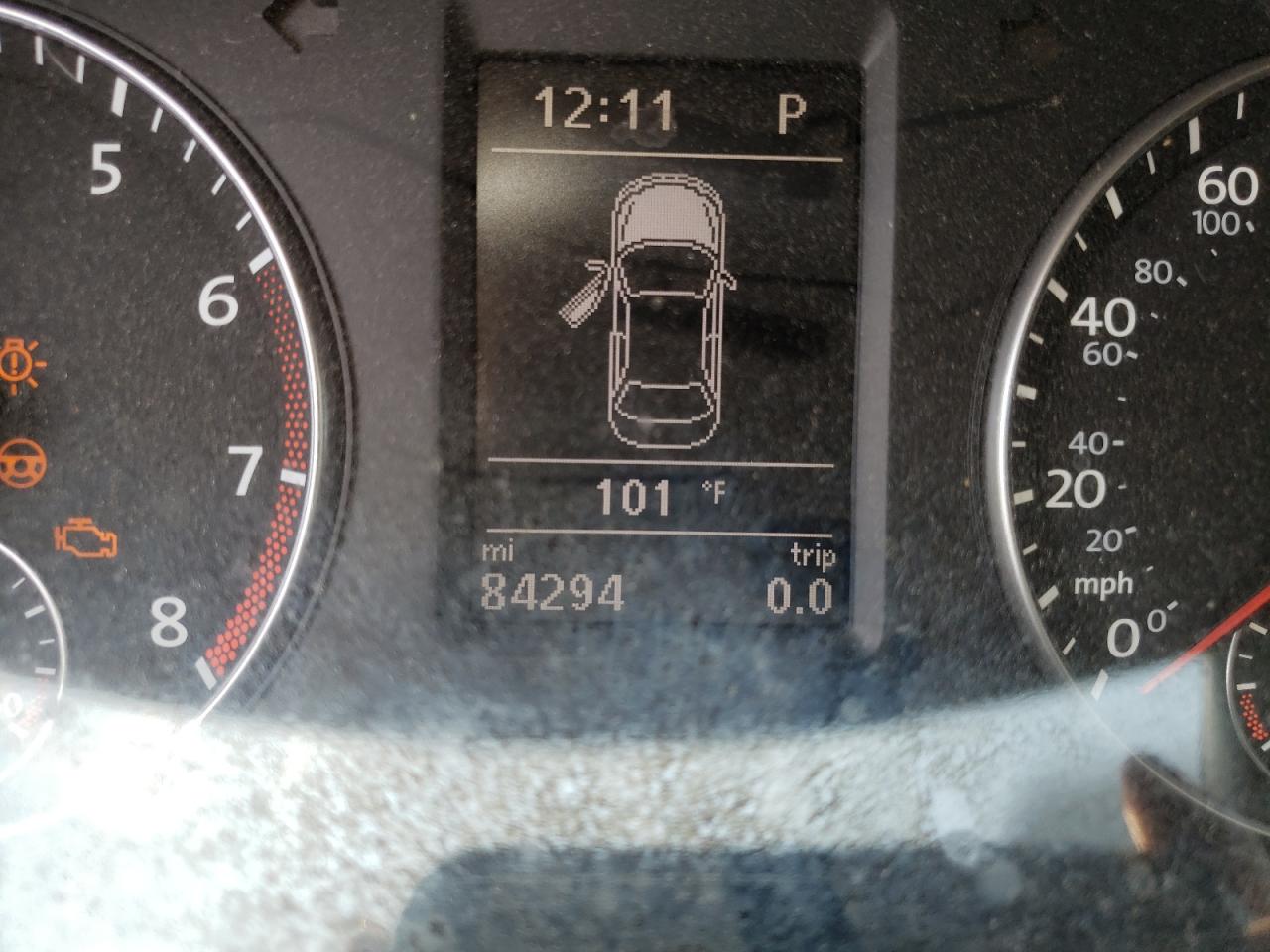 Photo 8 from auction – 2014 VOLKSWAGEN PASSAT SE with VIN 1VWBT7A31EC106669