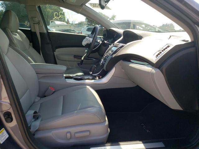 Photo 5 from auction – 2017 ACURA TLX with VIN 19UUB1F38HA006168